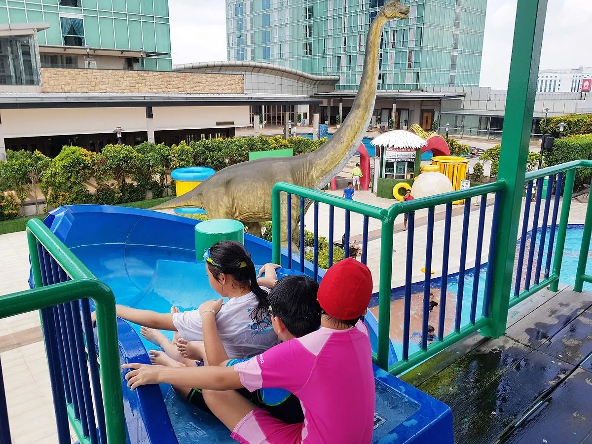 Ksl Hotel & Resort Johor Bahru 5*,